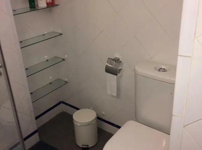 Peris Mencheta Apartment *